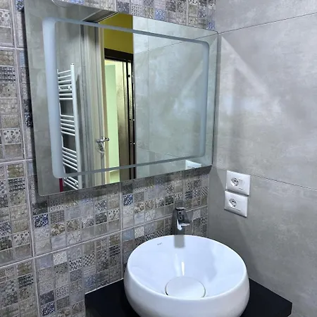 Mikpritja Pogradec, 4 Apartament Tushemisht
