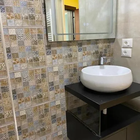 Mikpritja Pogradec, Tushemish 4 *